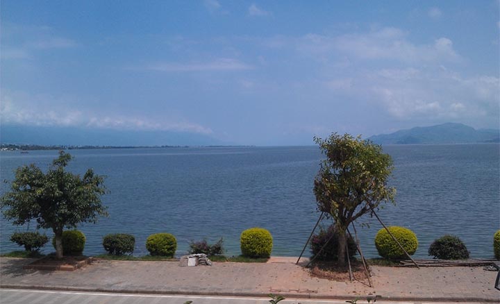 云南大理保護(hù)洱海生態(tài)群眾騰退搬遷.jpg 云南大理保護(hù)洱海生態(tài)群眾騰退搬遷.jpg