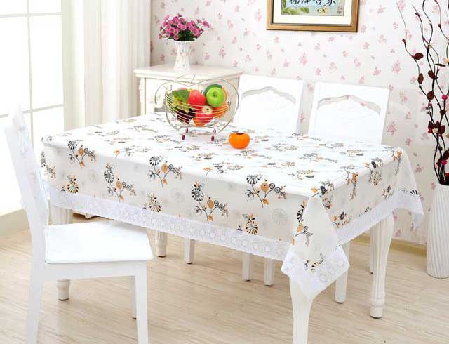 農(nóng)民工搬家2小時(shí)，雇主反悔只給一半的錢，小女孩一句話直接打臉