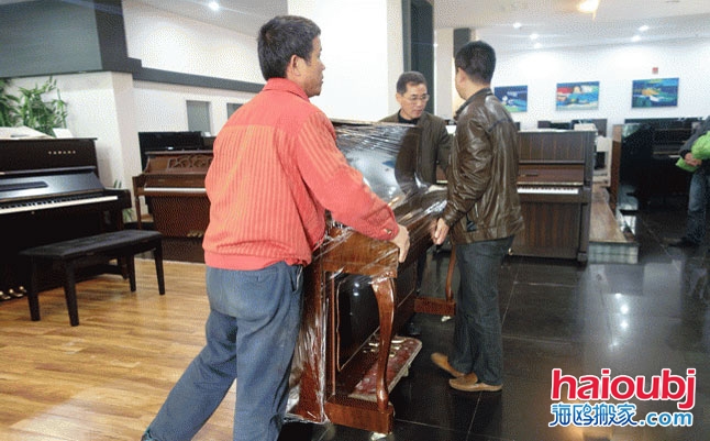 昆明學(xué)校鋼琴搬運(yùn),昆明鋼琴搬家公司,昆明鋼琴培訓(xùn)機(jī)構(gòu)搬鋼琴,鋼琴搬運(yùn)價(jià)格.jpg 昆明學(xué)校鋼琴搬運(yùn),昆明鋼琴搬家公司,昆明鋼琴培訓(xùn)機(jī)構(gòu)搬鋼琴,鋼琴搬運(yùn)價(jià)格.jpg